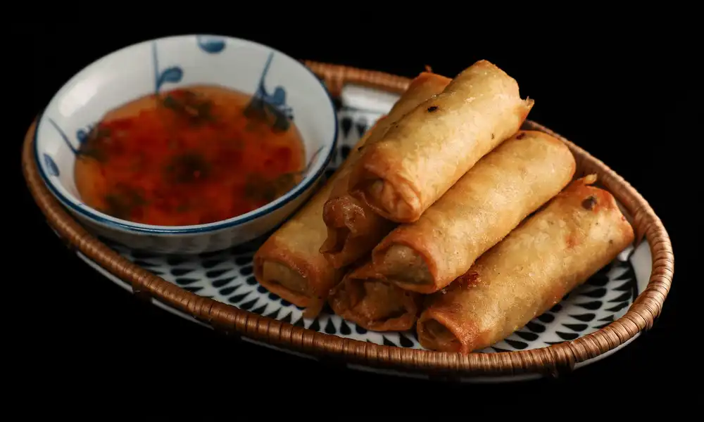Mini Spring Rolls (6 Pieces)