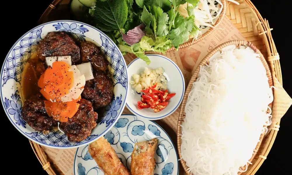 Hanoi-Style Vermicelli Noodle with Grilled Pork & Crispy Crab Parcel