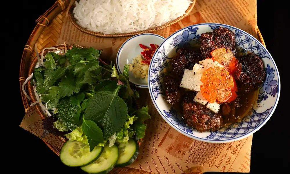 Hanoi-Style Vermicelli Noodle with Grilled Pork